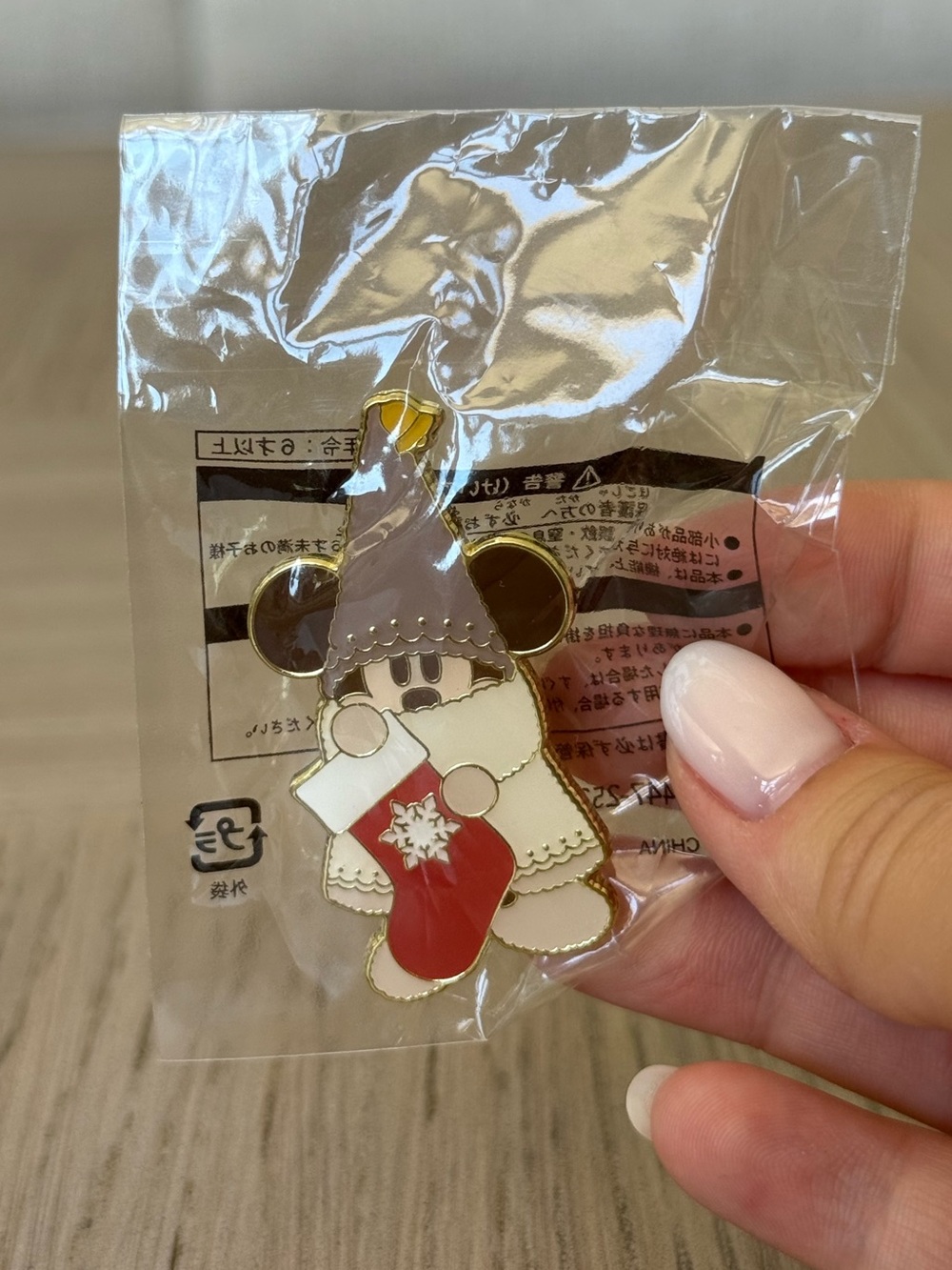 Lil' Ring Ring TOKYO DISNEYLAND Christmas 2025 Pin Stocking Limited Edition NEW